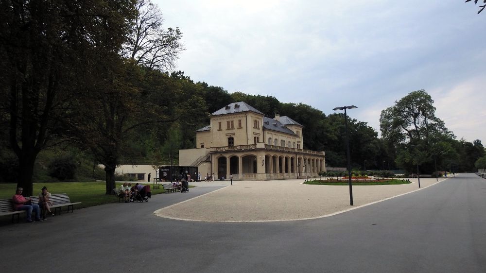 Praha opraví Šlechtovu restauraci ve Stromovce za více než 100 milionů